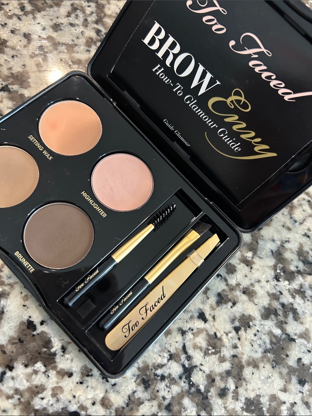 Too Faced Brow Envy Brow Kit – Blonde & Brunette Shades - Picture 4 of 4